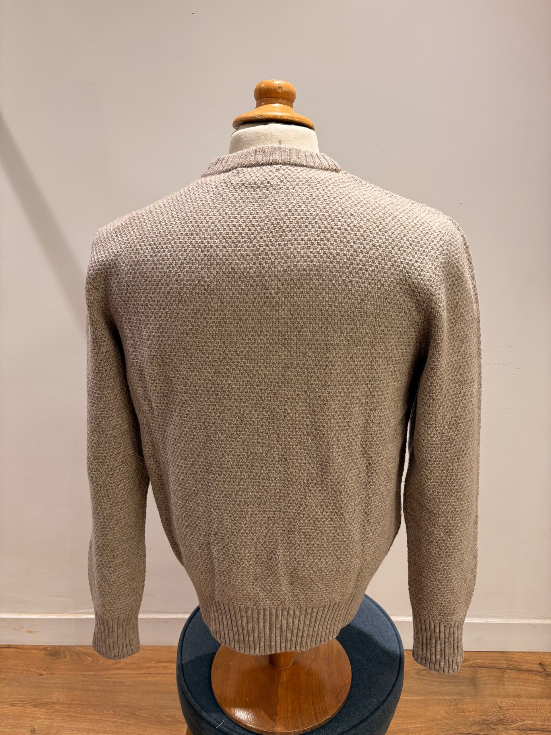 Pullabey25 beige 2 Pullabey25 beige – Image 2